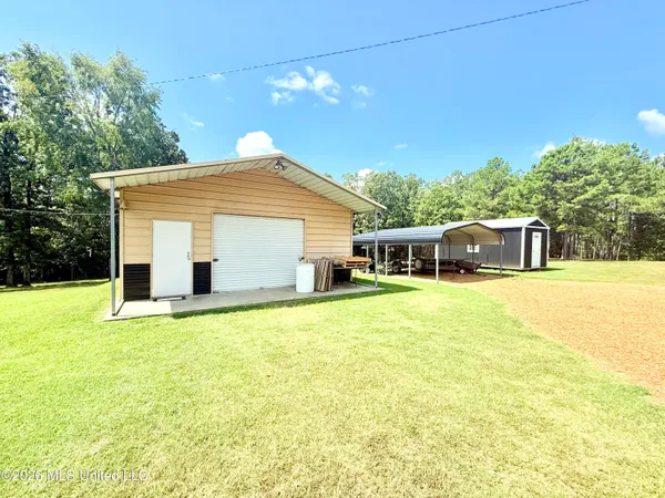 $370,000 | 367 Dr King Drive, Gore Springs, MS 38929