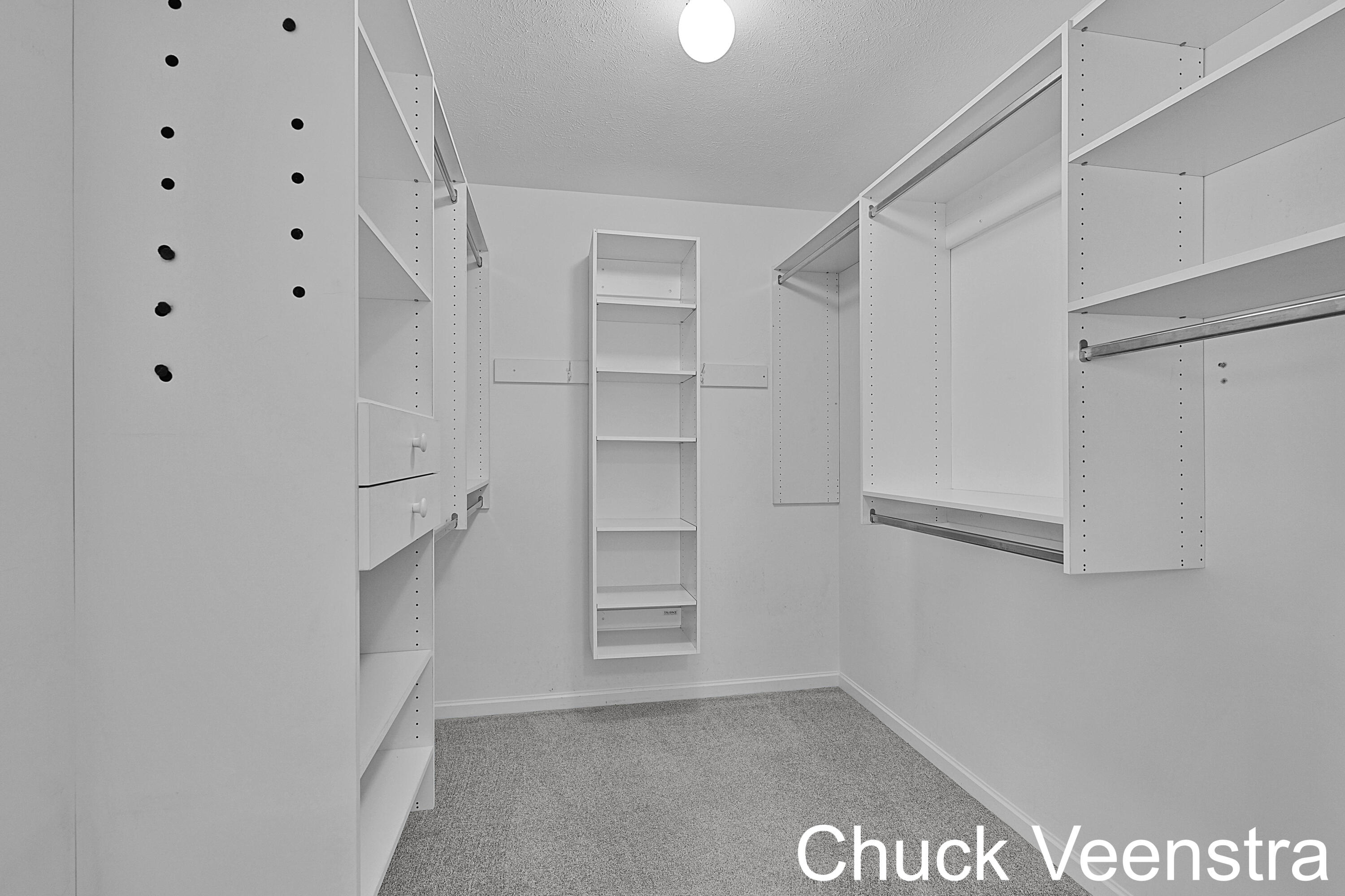 8519 Ridgebluff Drive Southwest Byron Center, MI 49315 - Photo 20 of 41 DSC06408