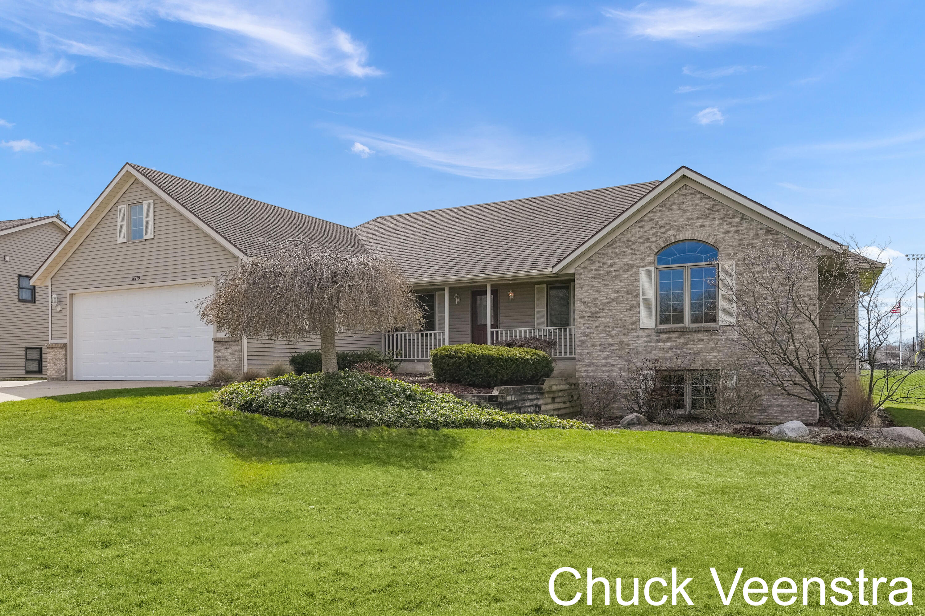 8519 Ridgebluff Drive Southwest Byron Center, MI 49315 - Photo 2 of 41 DSC06487