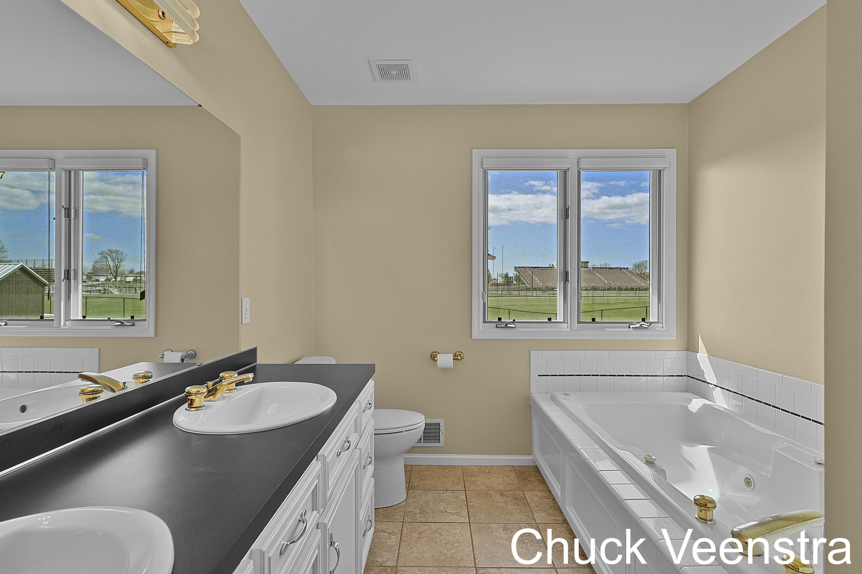 8519 Ridgebluff Drive Southwest Byron Center, MI 49315 - Photo 21 of 41 DSC06414
