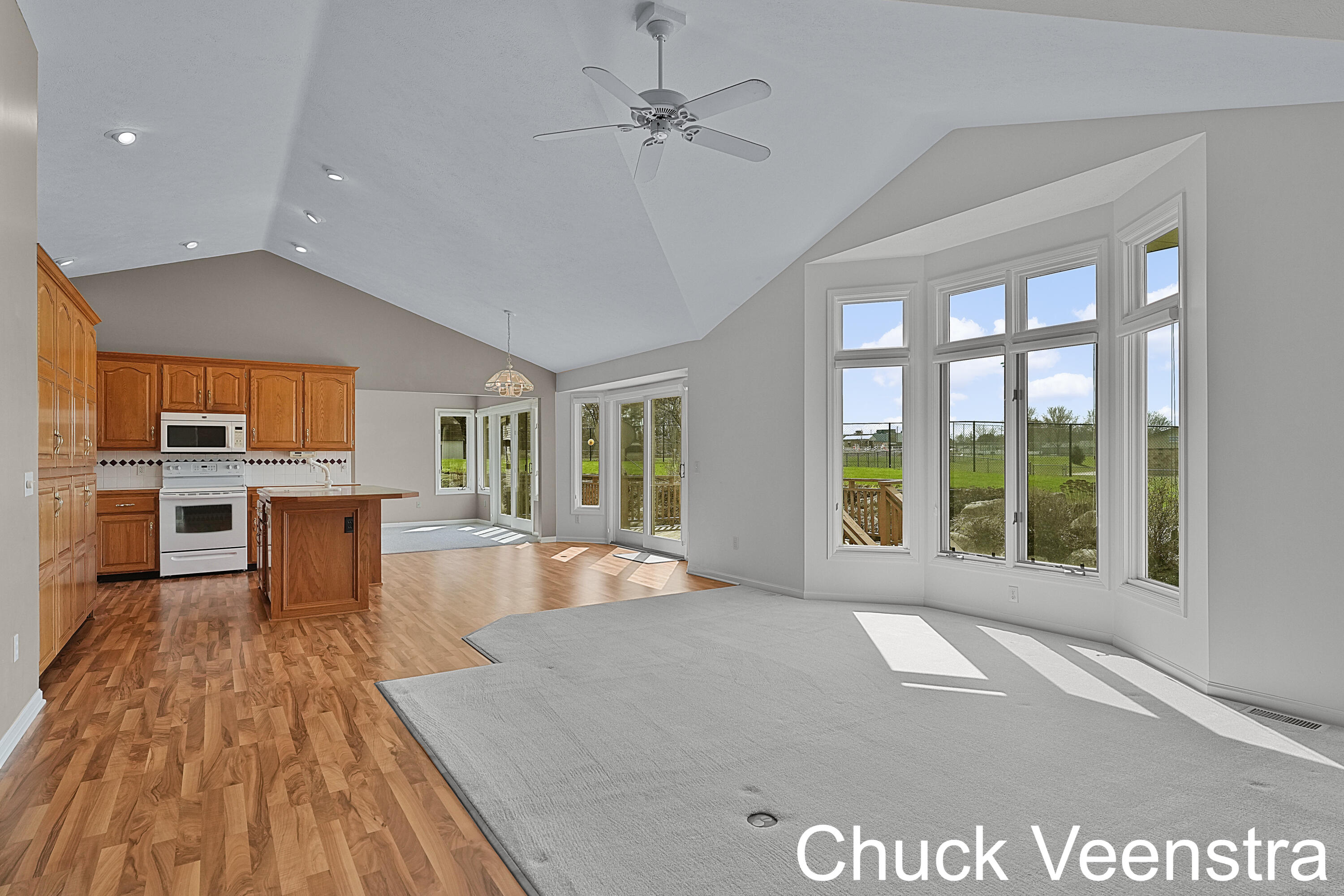 8519 Ridgebluff Drive Southwest Byron Center, MI 49315 - Photo 8 of 41 DSC06373