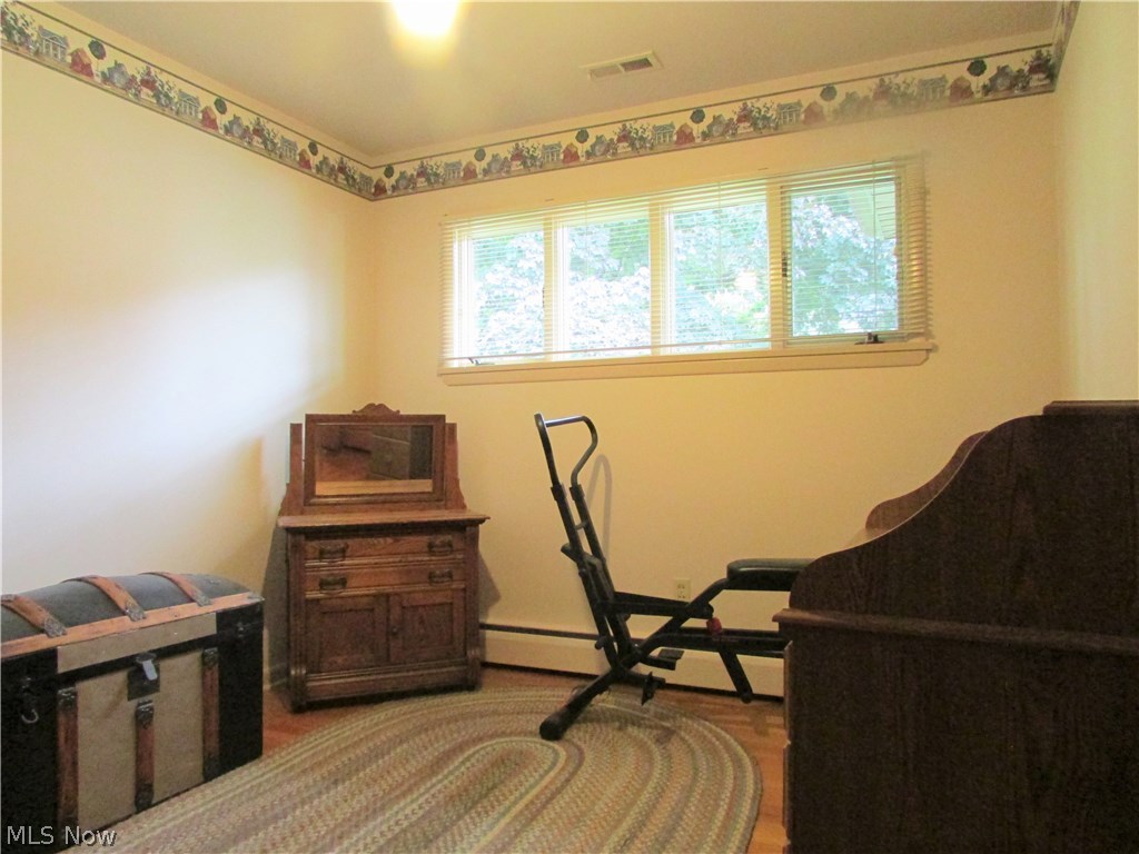 1398 Orchardview Road Independence, OH 44131 - Photo 13 of 21 Bedroom 3