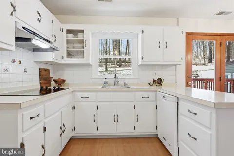 $795,000 | 3066 Cloverly Drive, Furlong, PA 18925