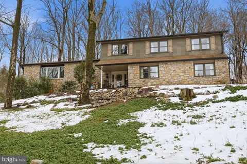 $795,000 | 3066 Cloverly Drive, Furlong, PA 18925