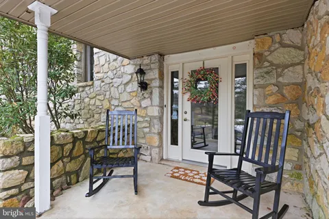 $795,000 | 3066 Cloverly Drive, Furlong, PA 18925