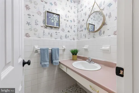 $795,000 | 3066 Cloverly Drive, Furlong, PA 18925