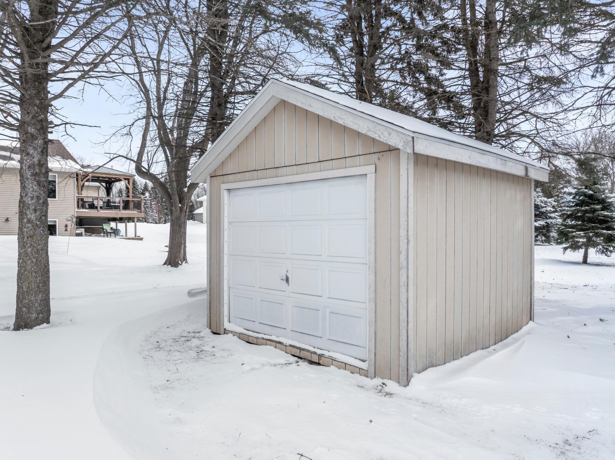 108 Harrison Avenue Southeast Racine, MN 55967 - Photo 6 of 32