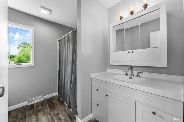 $399,900 | 58155 Beehler Road, Osceola, IN 46561