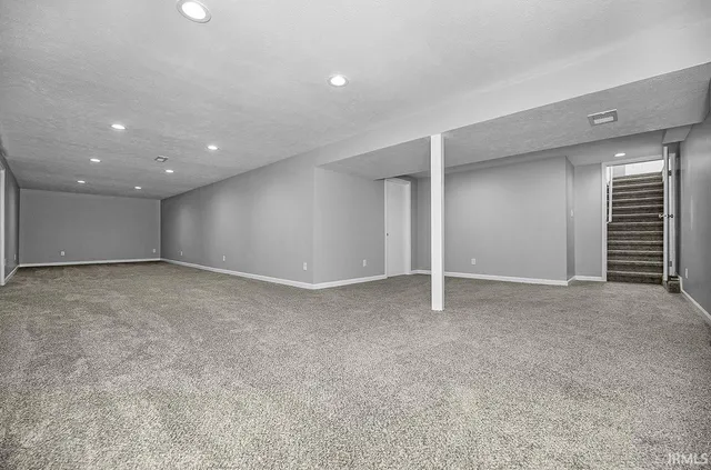 $399,900 | 58155 Beehler Road, Osceola, IN 46561