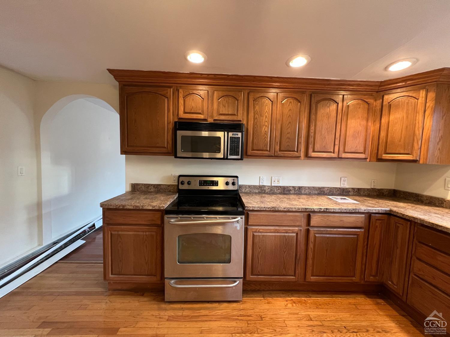 750 Rte 9W Bethlehem, NY 12077 - Photo 15 of 49 Photo 15