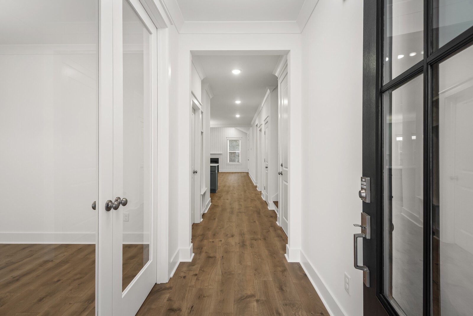 650 Conifer Drive Spring Hill, TN 37174 - Photo 3 of 37