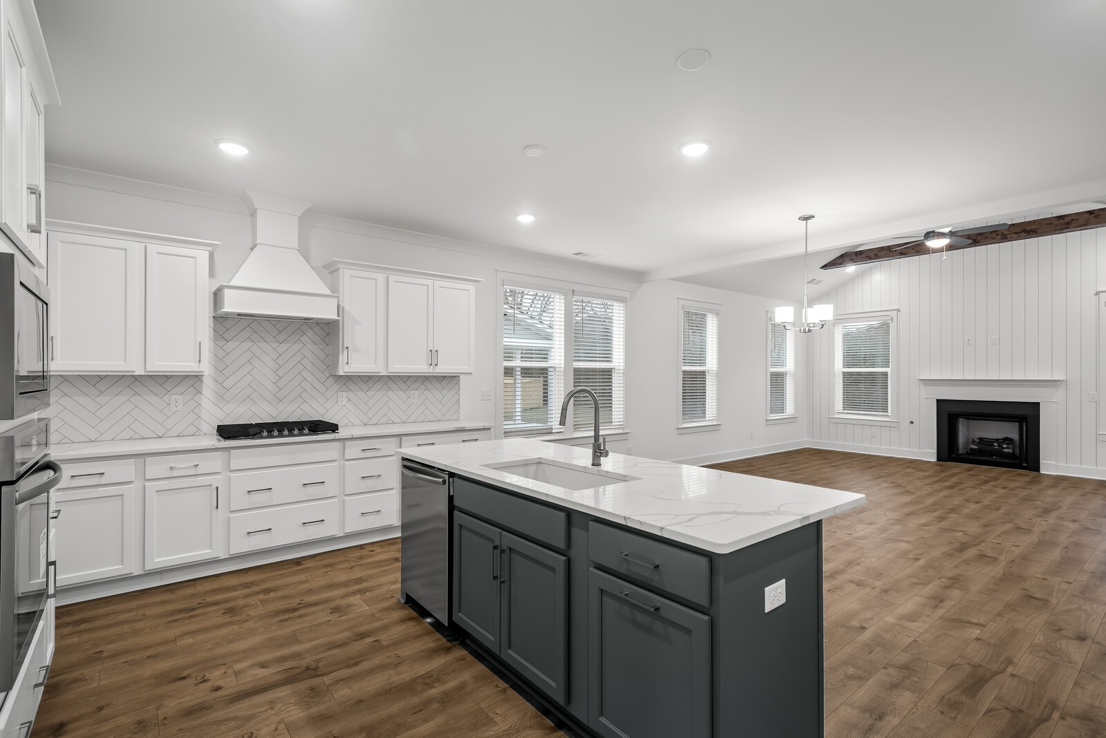 650 Conifer Drive Spring Hill, TN 37174 - Photo 6 of 37