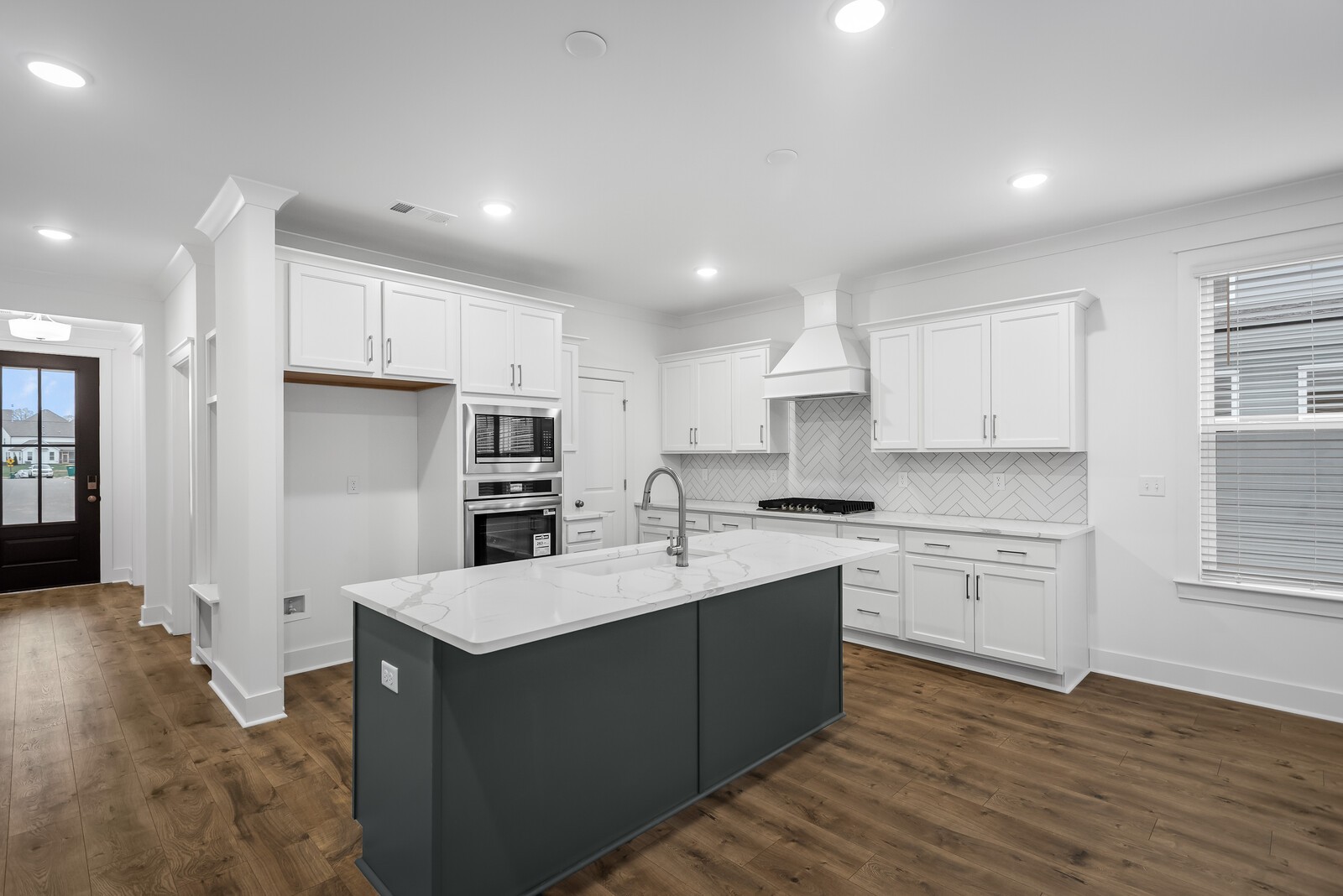 650 Conifer Drive Spring Hill, TN 37174 - Photo 7 of 37