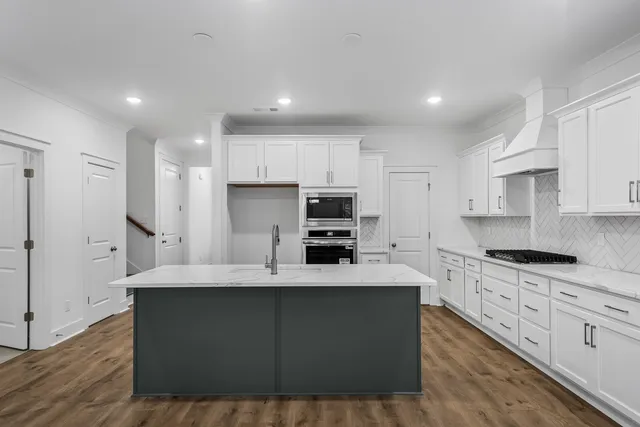 $830,000 | 650 Conifer Drive, Spring Hill, TN 37174