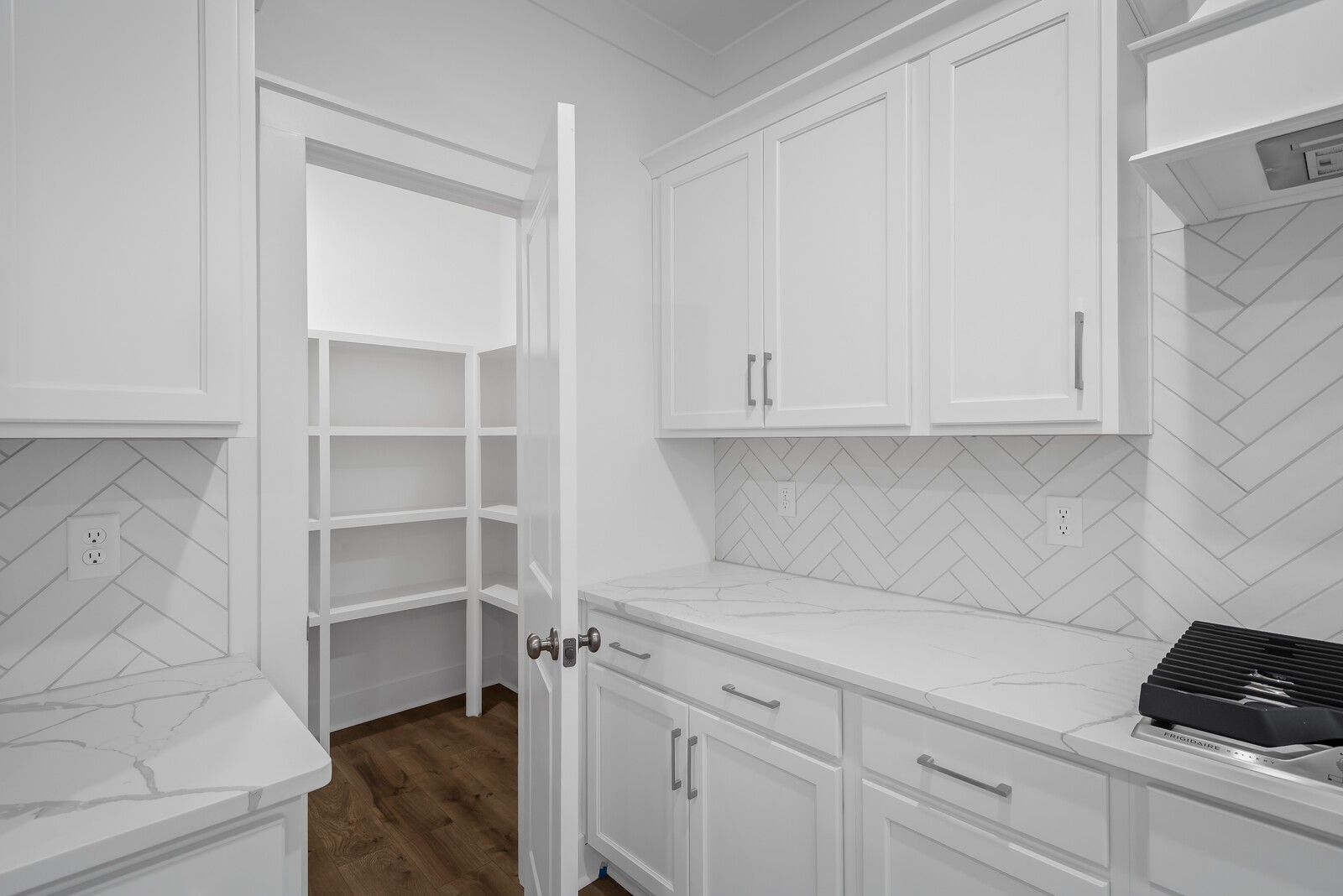 650 Conifer Drive Spring Hill, TN 37174 - Photo 9 of 37