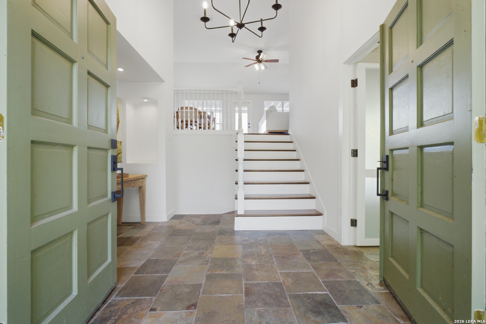 9846 Cash Mountain Road Helotes, TX 78023 - Photo 2 of 44
