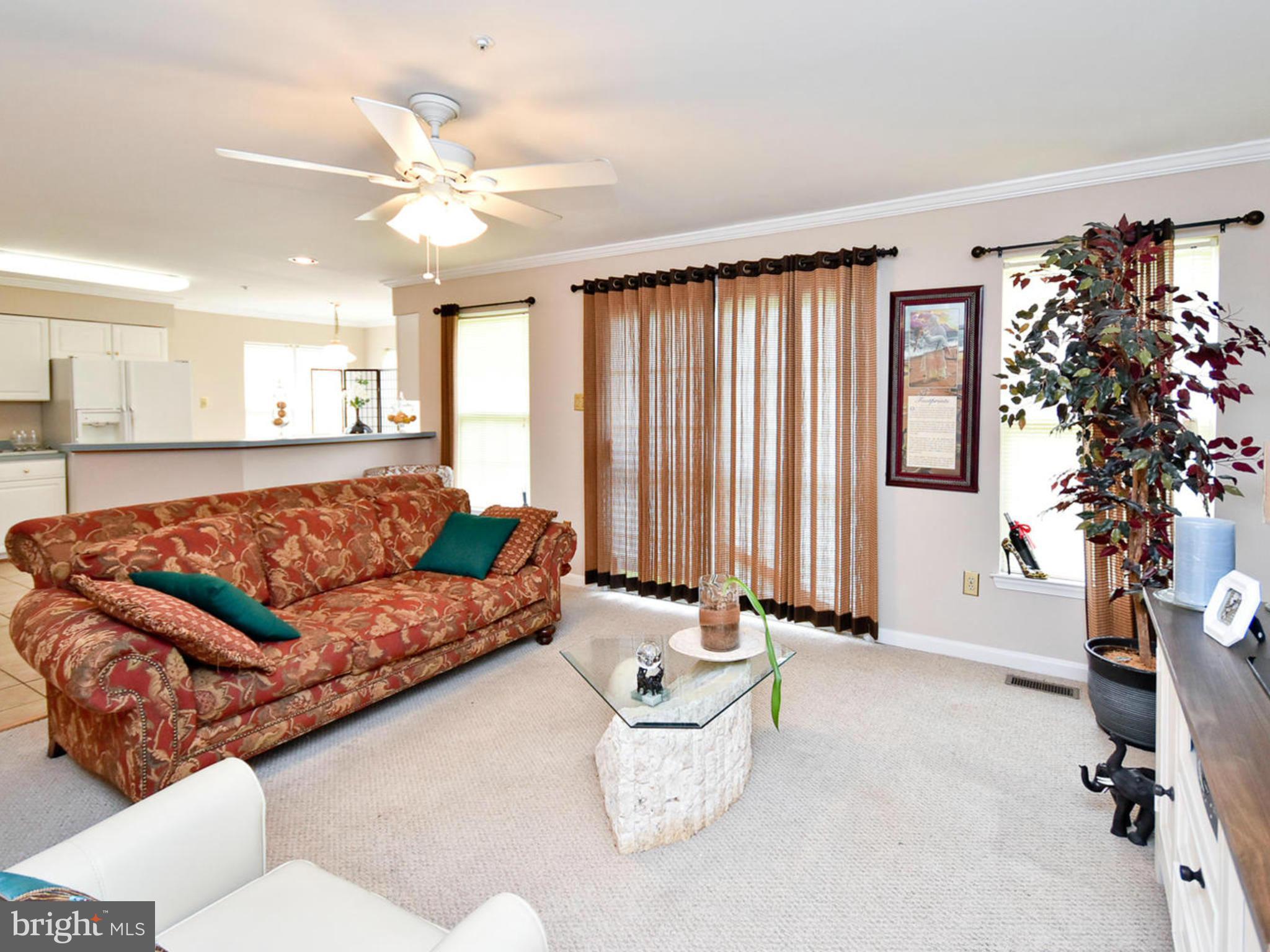 9632 Utica Place Springdale, MD 20721 - Photo 14 of 30 Family Room