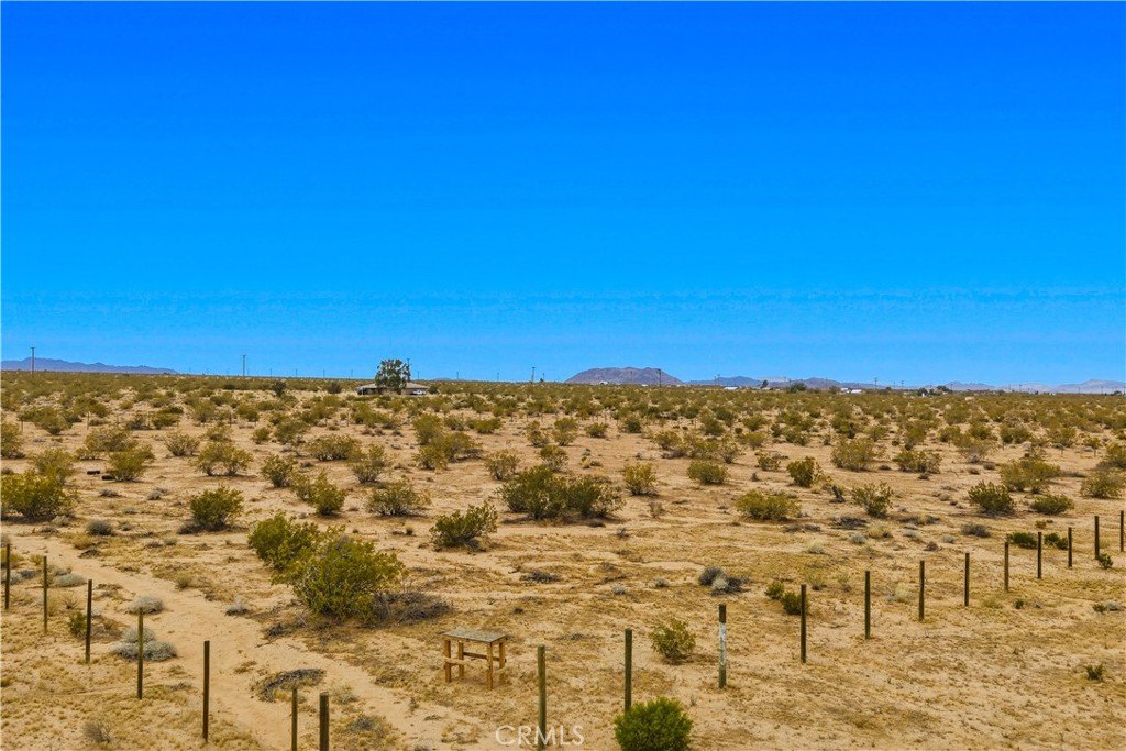 62653 Del Oro Road Joshua Tree, CA 92252 - Photo 17 of 34
