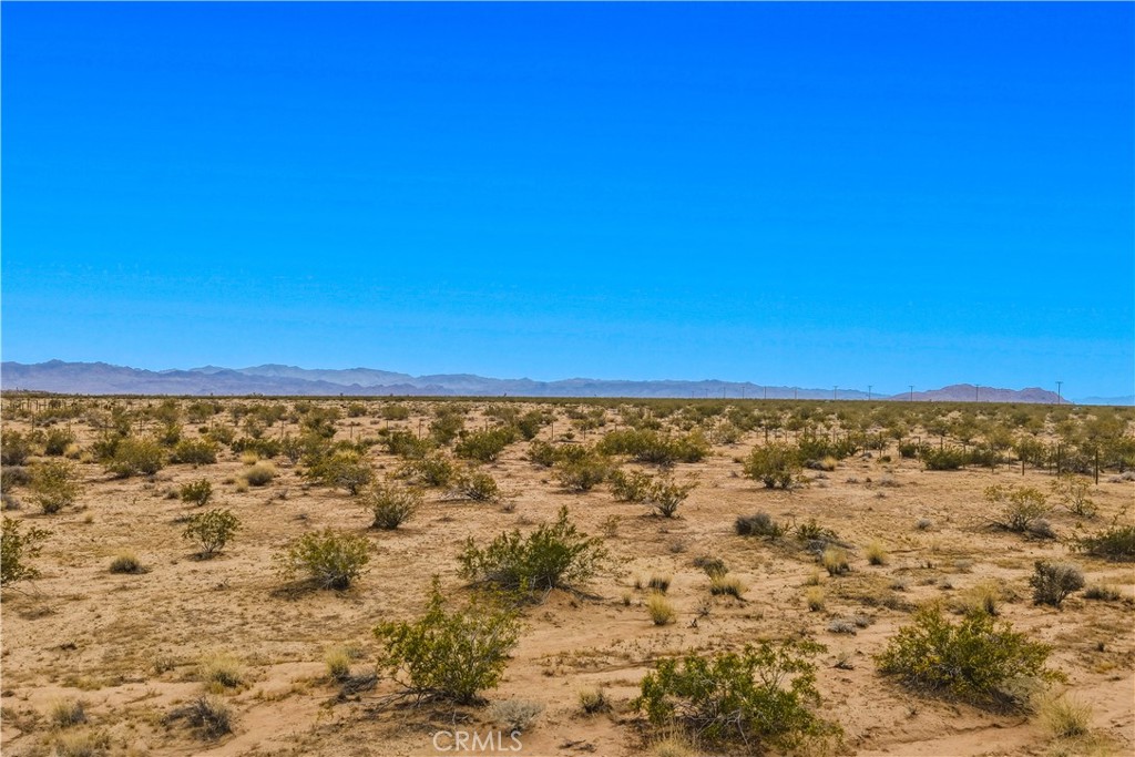 62653 Del Oro Road Joshua Tree, CA 92252 - Photo 27 of 34