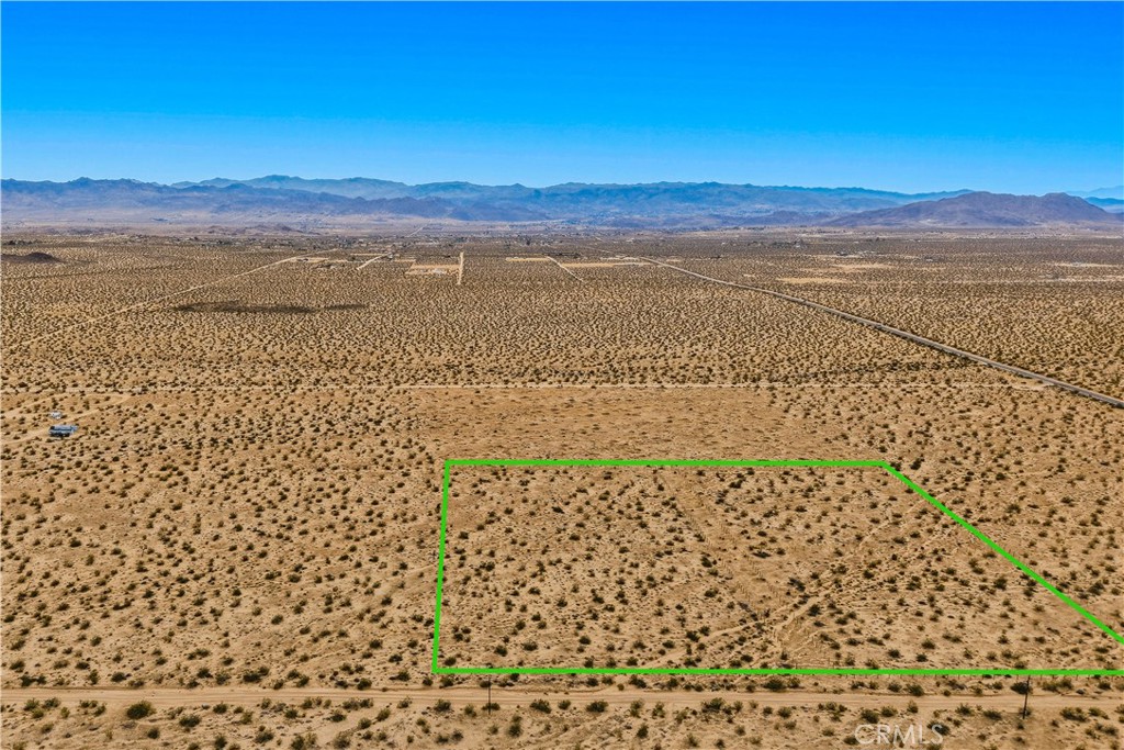 62653 Del Oro Road Joshua Tree, CA 92252 - Photo 8 of 34