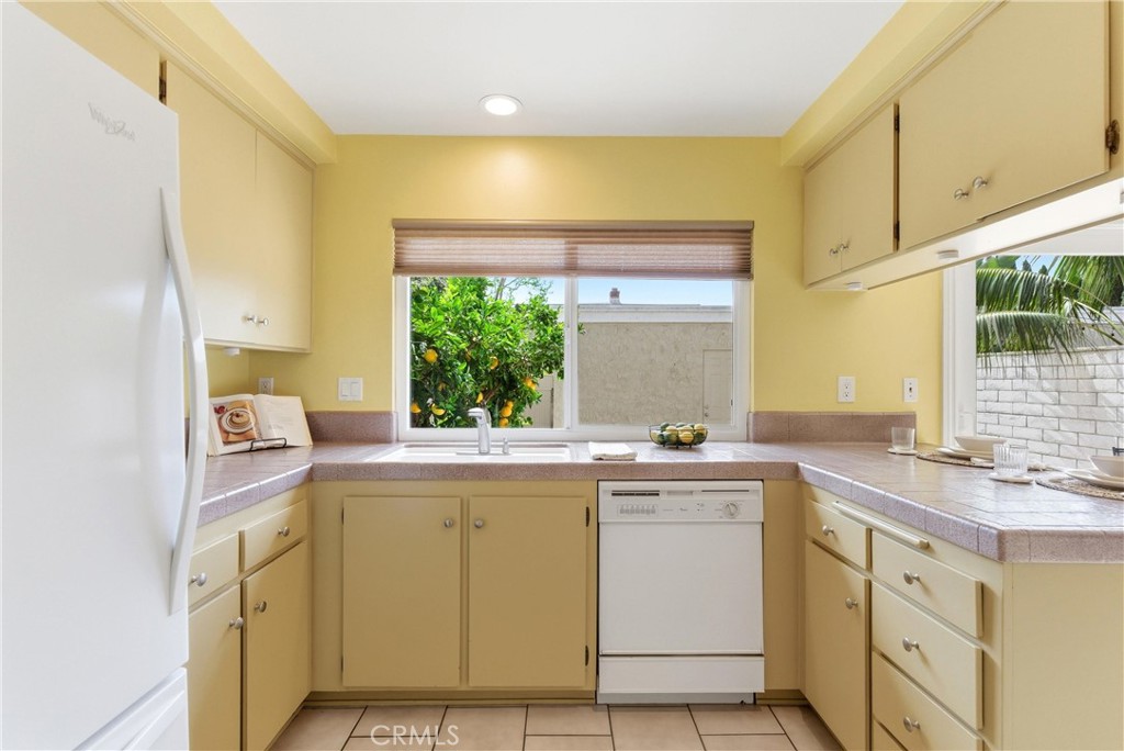 5021 Vauxhall Road Westminster, CA 92683 - Photo 12 of 38 Another View of the Kitchen