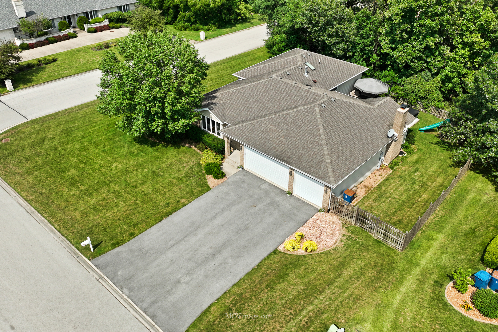 40 Zurich Court Crete, IL 60417 - Photo 2 of 40 an aerial view of a house