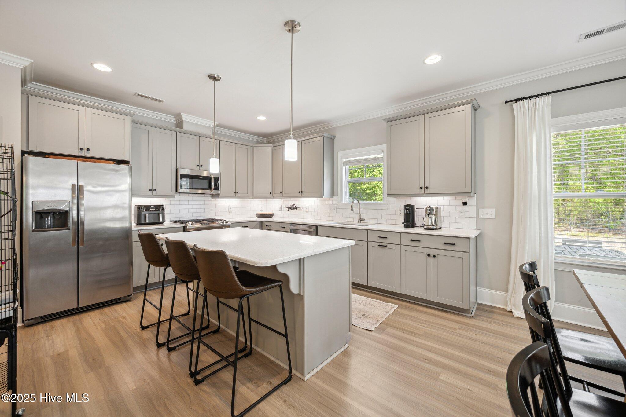 220 Canter Crest Road Hampstead, NC 28443 - Photo 9 of 37 large-01967795-17f3-7293-ab8d-373913c21a