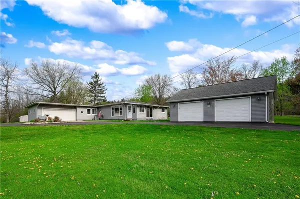 $279,000 | 321 Palmer Road, Edinburg, PA 16116