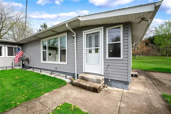 $279,000 | 321 Palmer Road, Edinburg, PA 16116