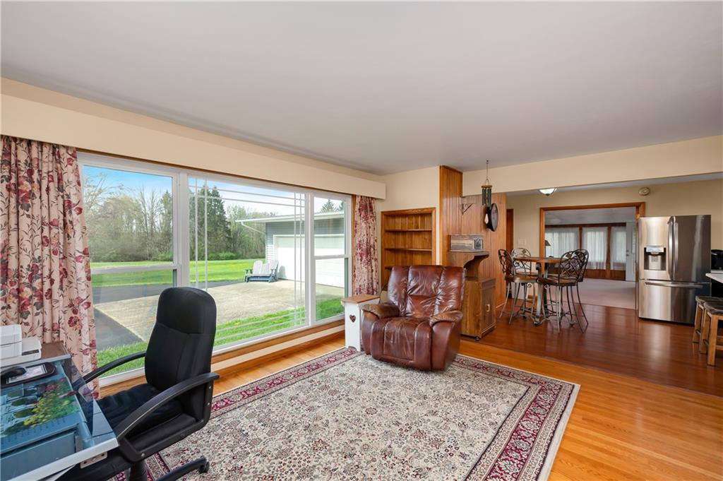 321 Palmer Road Edinburg, PA 16116 - Photo 7 of 32