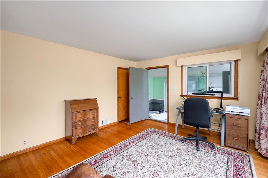 321 Palmer Road Edinburg, PA 16116 - Photo 9 of 32