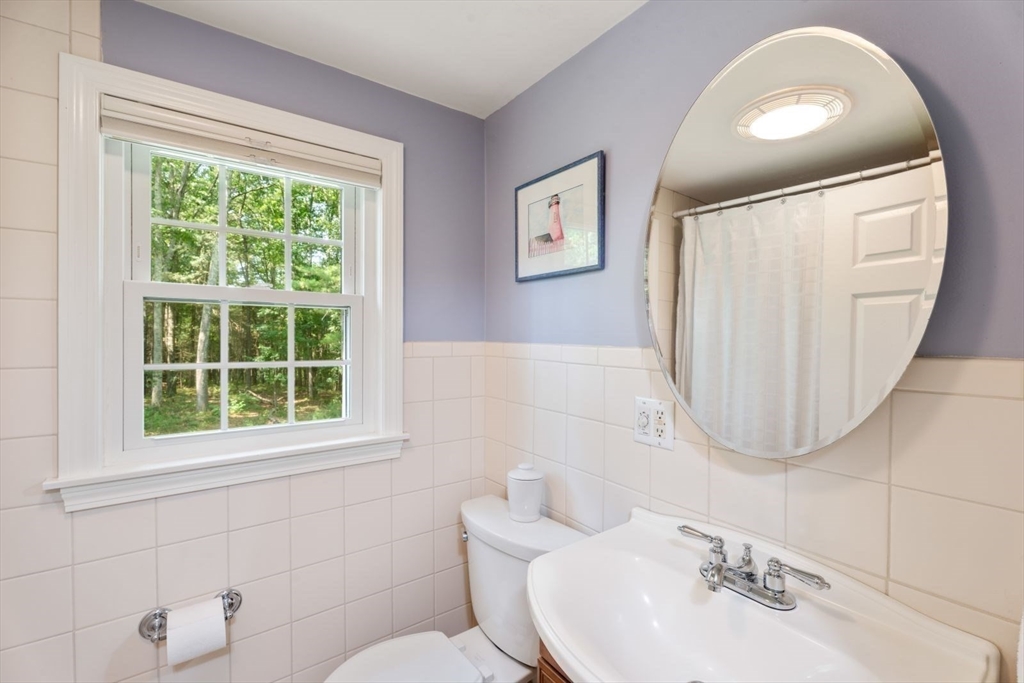 113 Newbridge Road Sudbury, MA 01776 - Photo 31 of 42