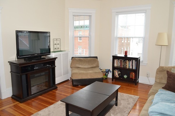 129 Shurtleff Street, Unit 3 Chelsea, MA 02150 - Photo 12 of 15 Gallery Image 12