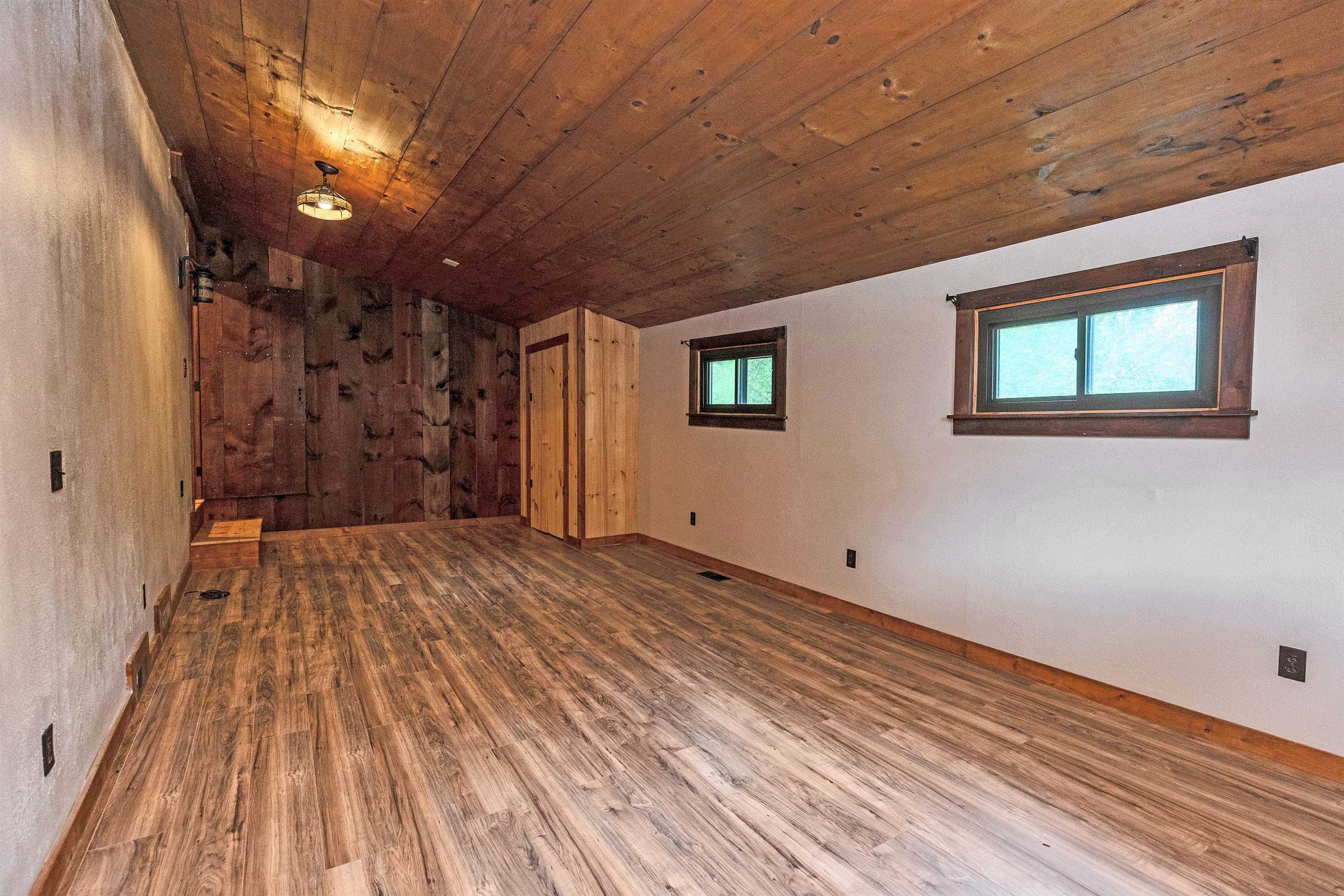 277 Old Street Road Peterborough, NH 03458 - Photo 22 of 38