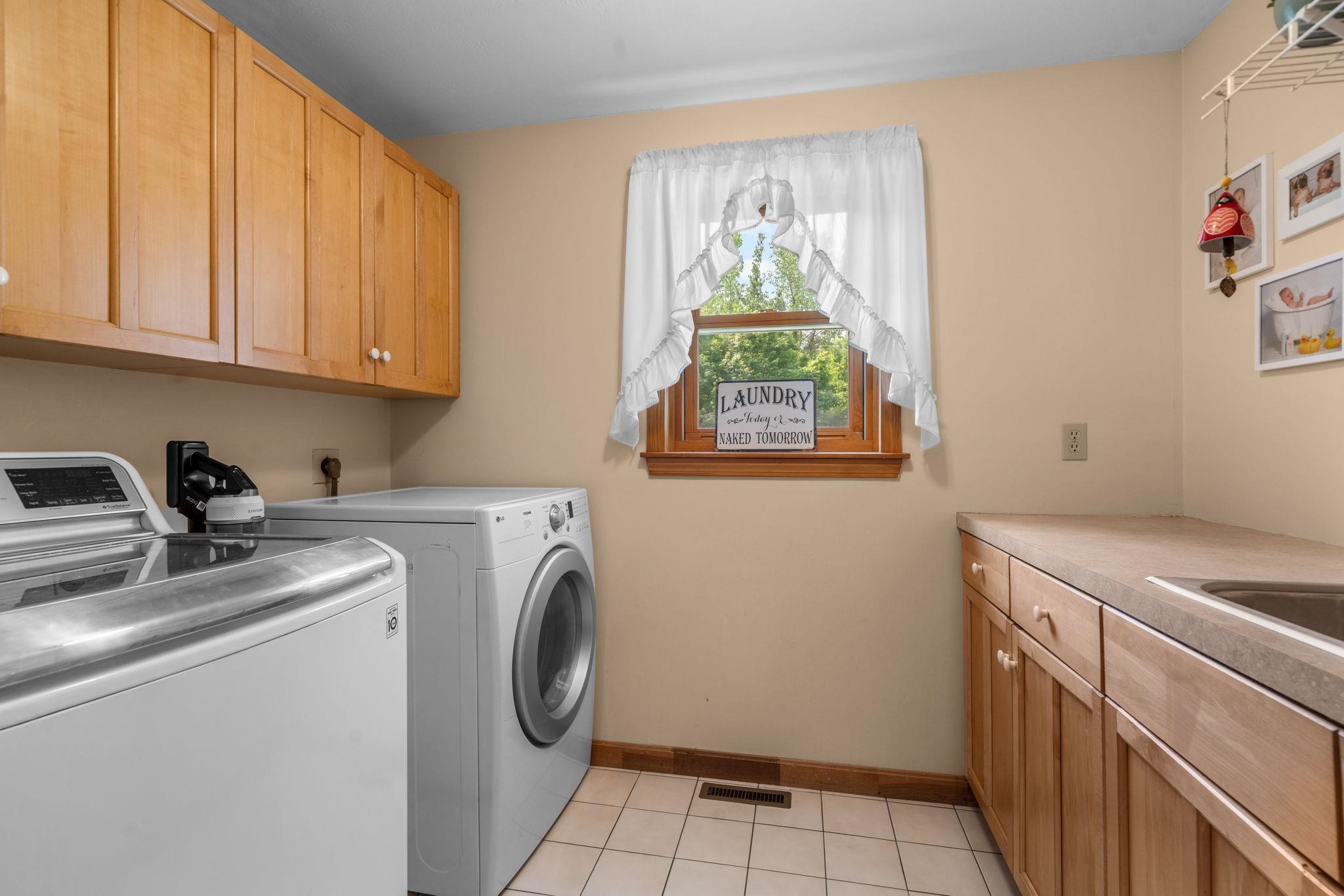 7 Wilson Road Windham, NH 03087 - Photo 36 of 60 Gallery Image 36