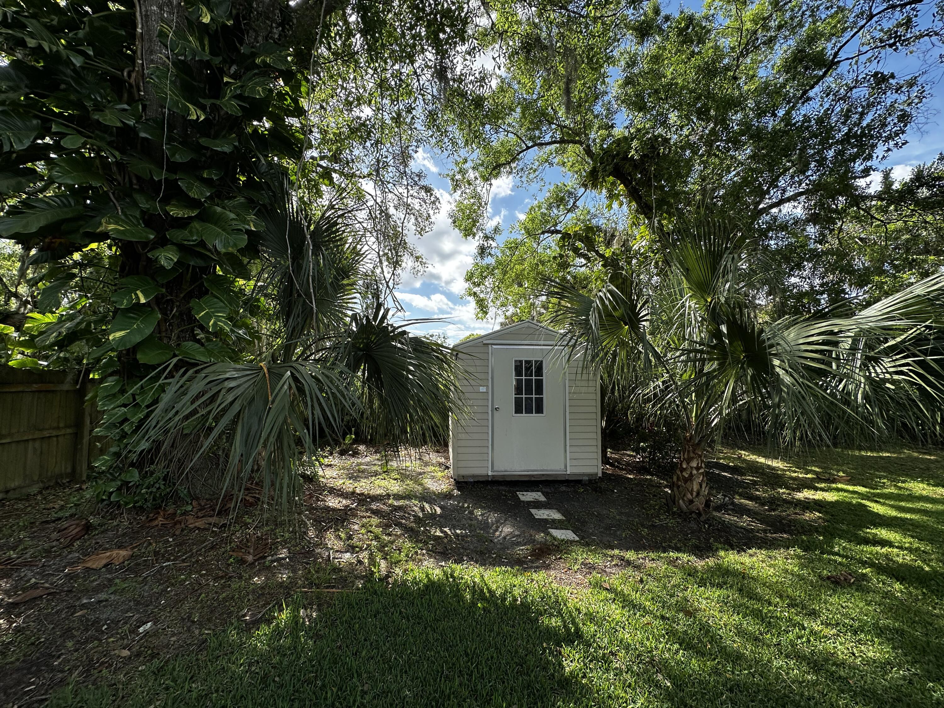 805 Ulrich Road Fort Pierce, FL 34982 - Photo 24 of 32 IMG_3734