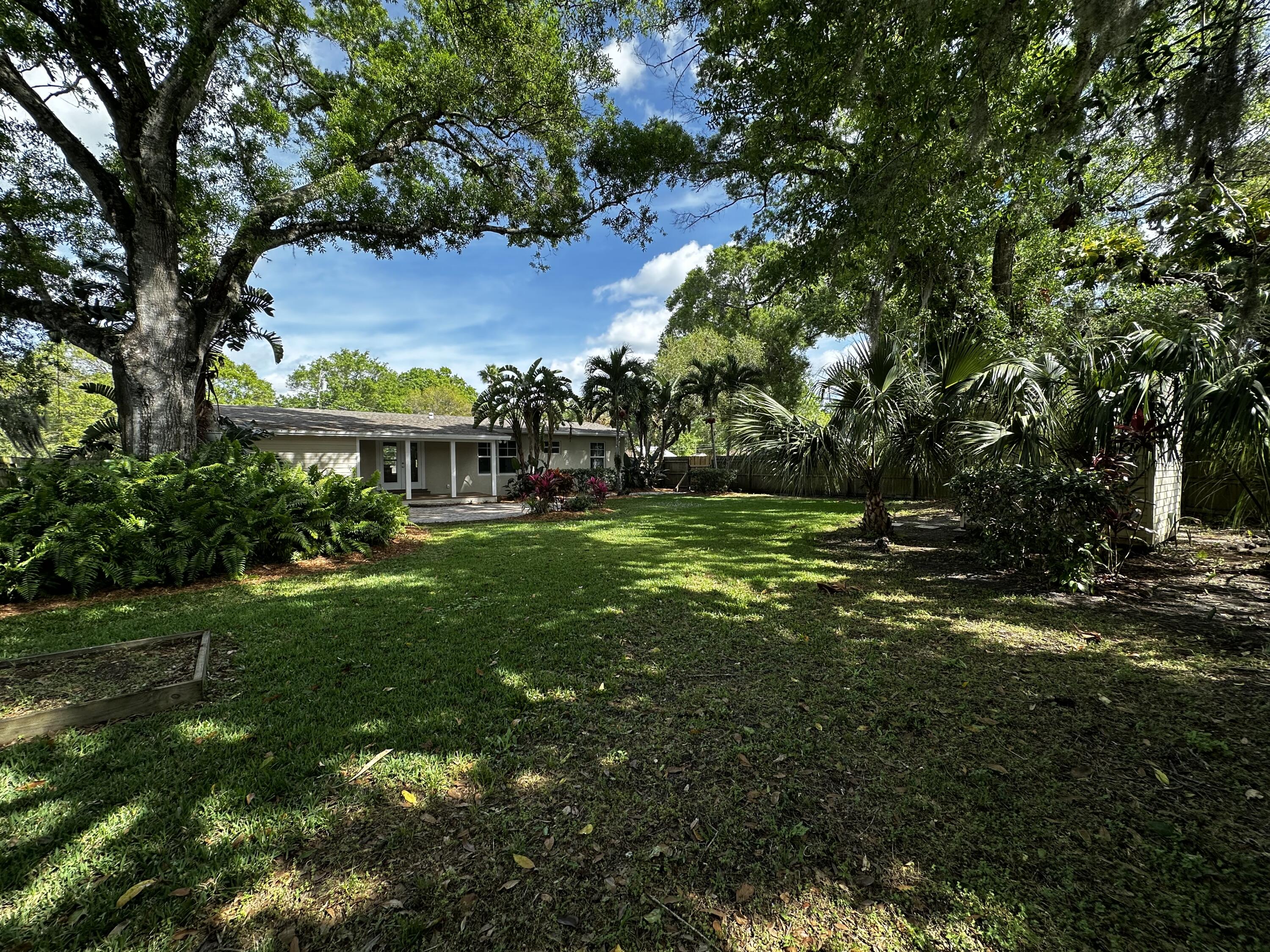 805 Ulrich Road Fort Pierce, FL 34982 - Photo 27 of 32 IMG_3737 (1)