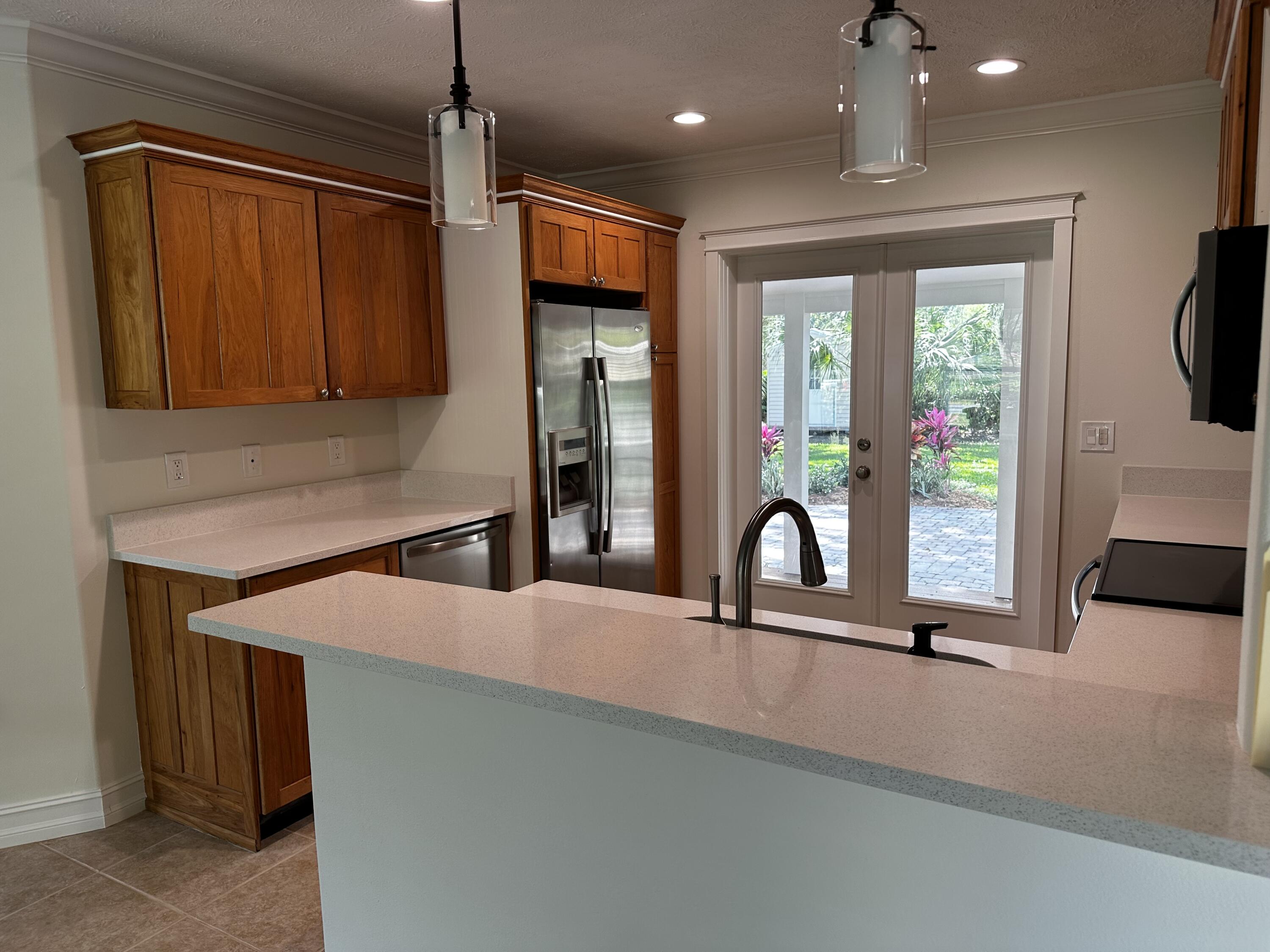 805 Ulrich Road Fort Pierce, FL 34982 - Photo 6 of 32 IMG_3744