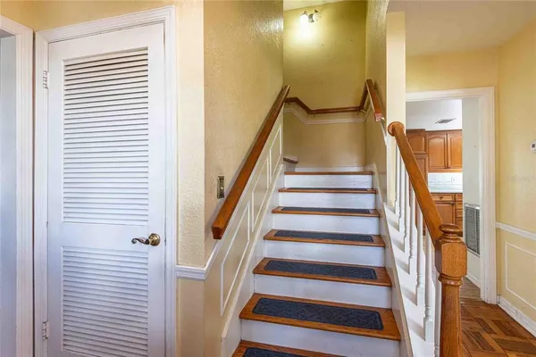 a view of entryway