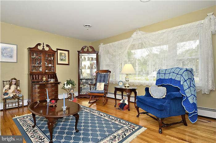 23244 Colton Point Road Clements, MD 20624 - Photo 13 of 30 Living Room