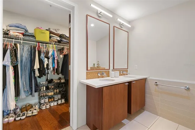 a view of a walk in closet