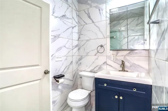 $4,500 | 9017 Riverside Place, North Bergen, NJ 07047