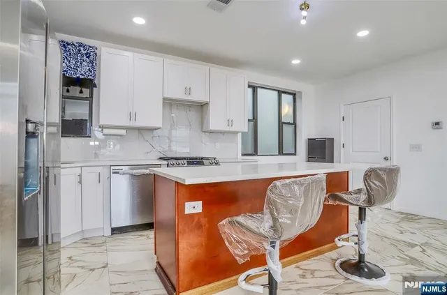 $4,500 | 9017 Riverside Place, North Bergen, NJ 07047