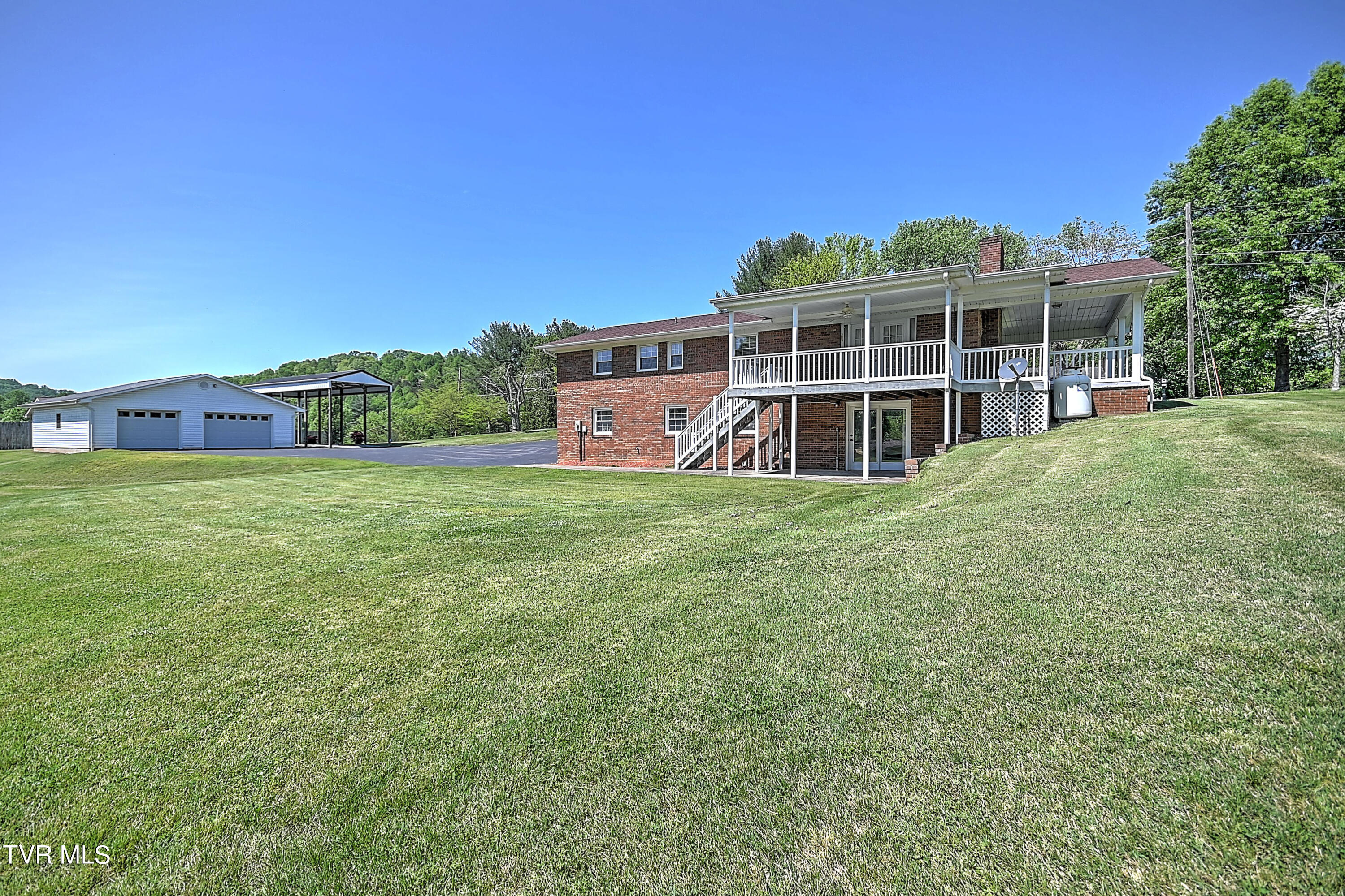 768 Island Road Kingsport, TN 37664 - Photo 54 of 70 Island DK_-48