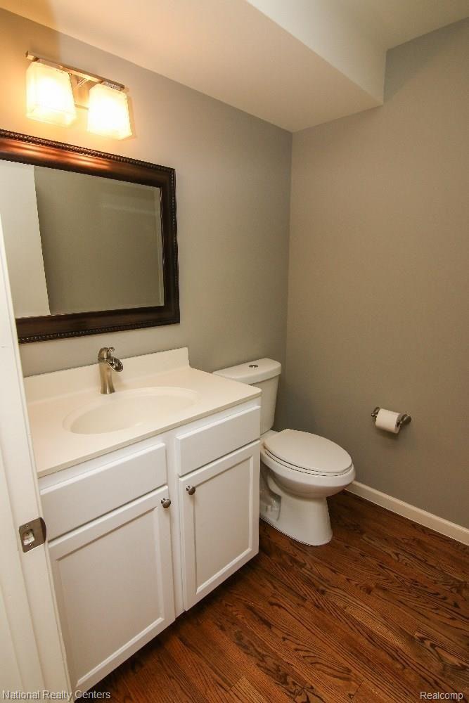 1064 Top View Road Bloomfield Hills, MI 48304 - Photo 21 of 37 web_IMG_9752.jpg