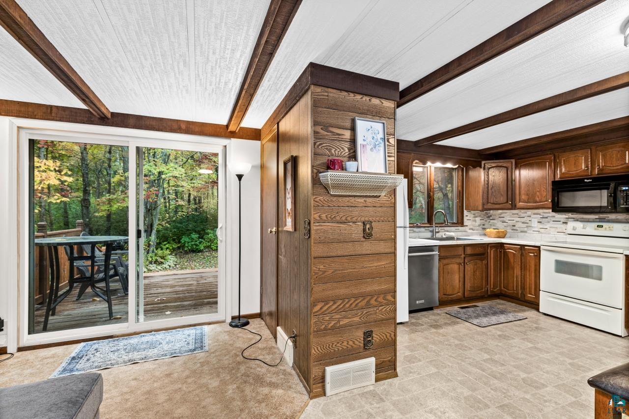 6379 Maple Grove Road Cloquet, MN 55720 - Photo 5 of 35 Gallery Image 5