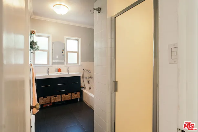 $4,695 | 3311 Minto Court, Los Angeles, CA 90032