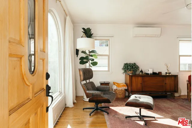 $4,695 | 3311 Minto Court, Los Angeles, CA 90032