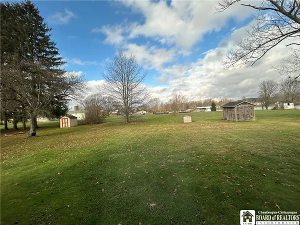 $197,995 | 8714 Knowlton Road, Clymer, NY 14724