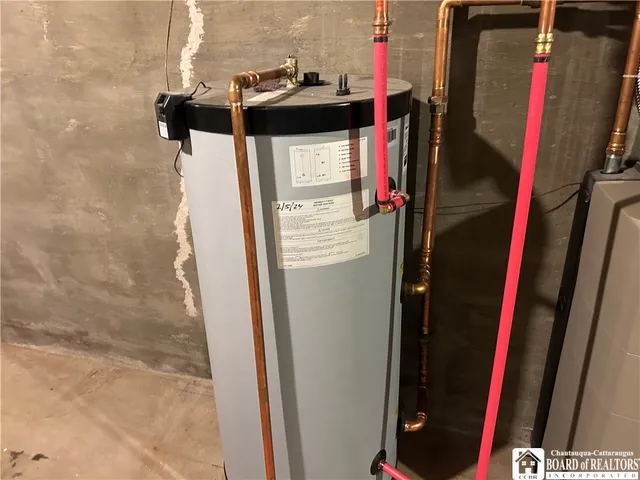 $205,000 | 8714 Knowlton Road, Clymer, NY 14724